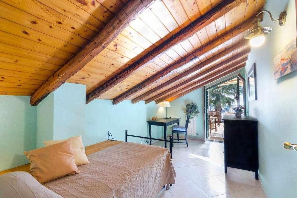 Villa Casa Delle Zammare Fronte Mare Centro Storico à Riposto Extérieur photo