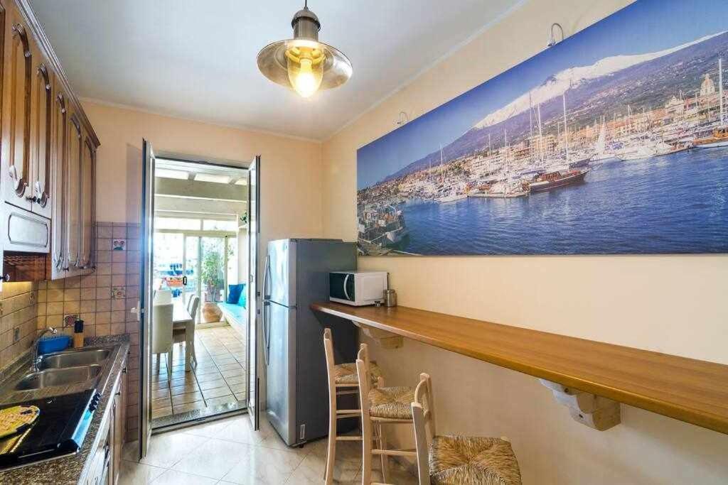 Villa Casa Delle Zammare Fronte Mare Centro Storico à Riposto Extérieur photo