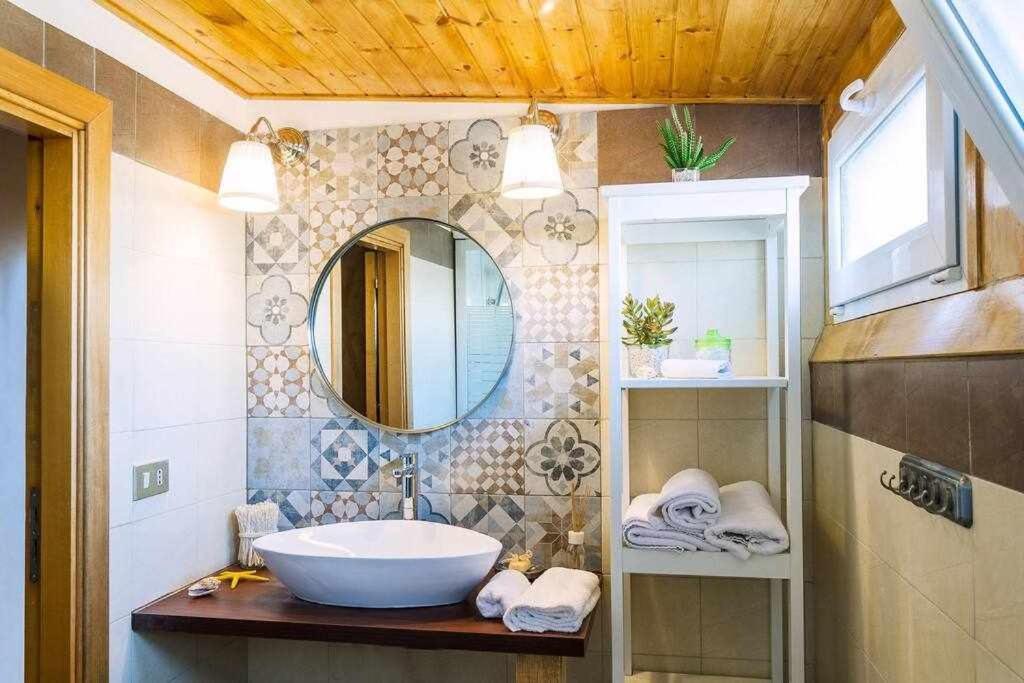 Villa Casa Delle Zammare Fronte Mare Centro Storico à Riposto Extérieur photo