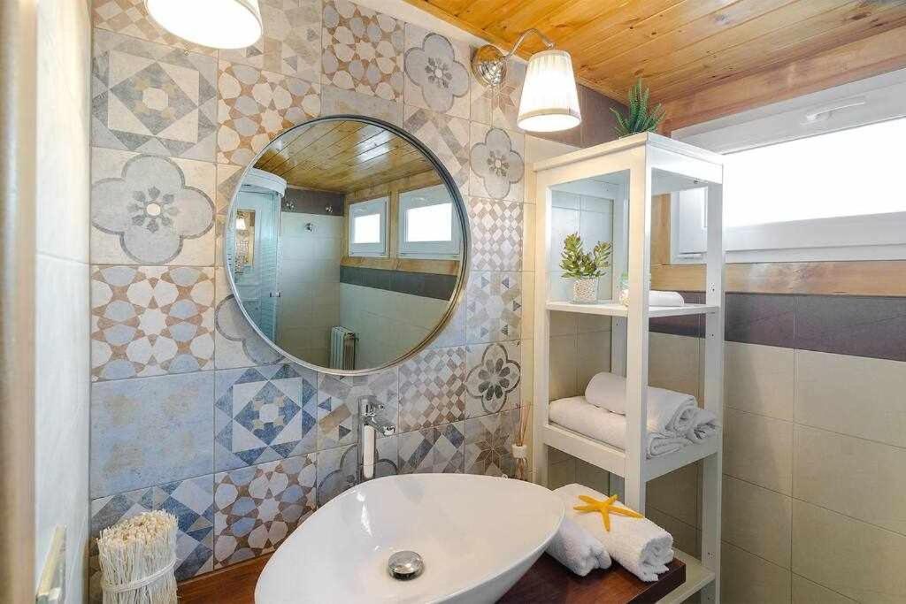 Villa Casa Delle Zammare Fronte Mare Centro Storico à Riposto Extérieur photo