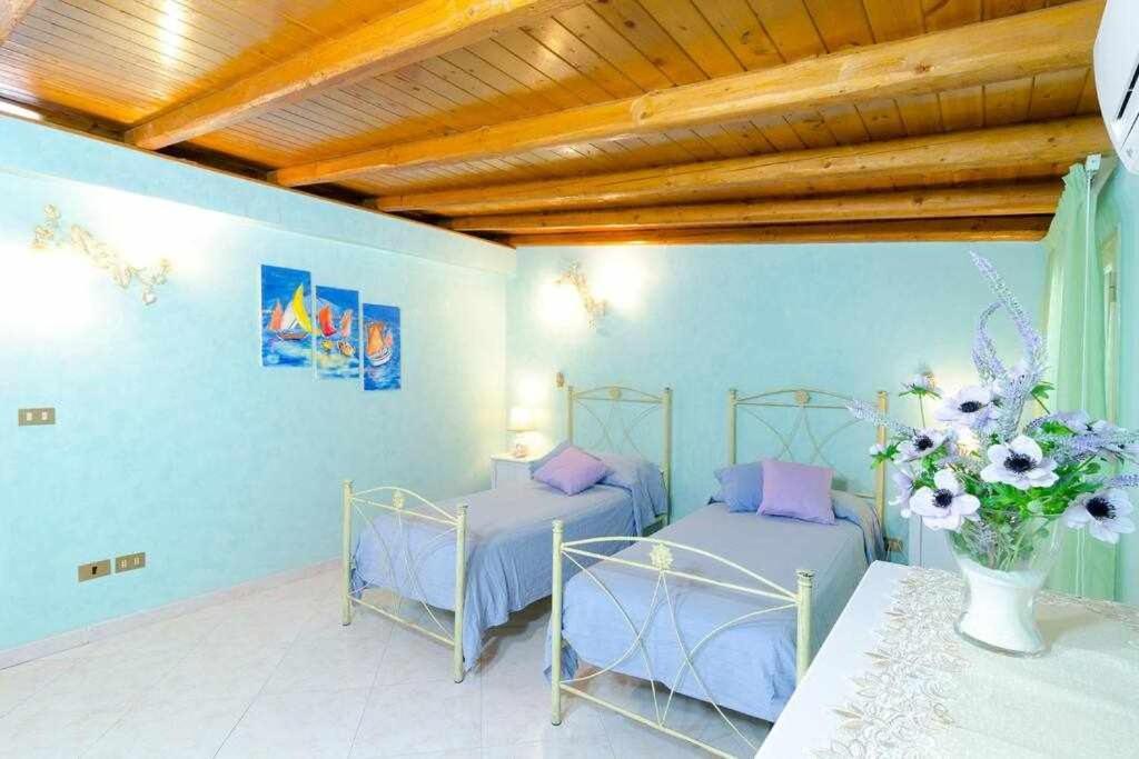 Villa Casa Delle Zammare Fronte Mare Centro Storico à Riposto Extérieur photo